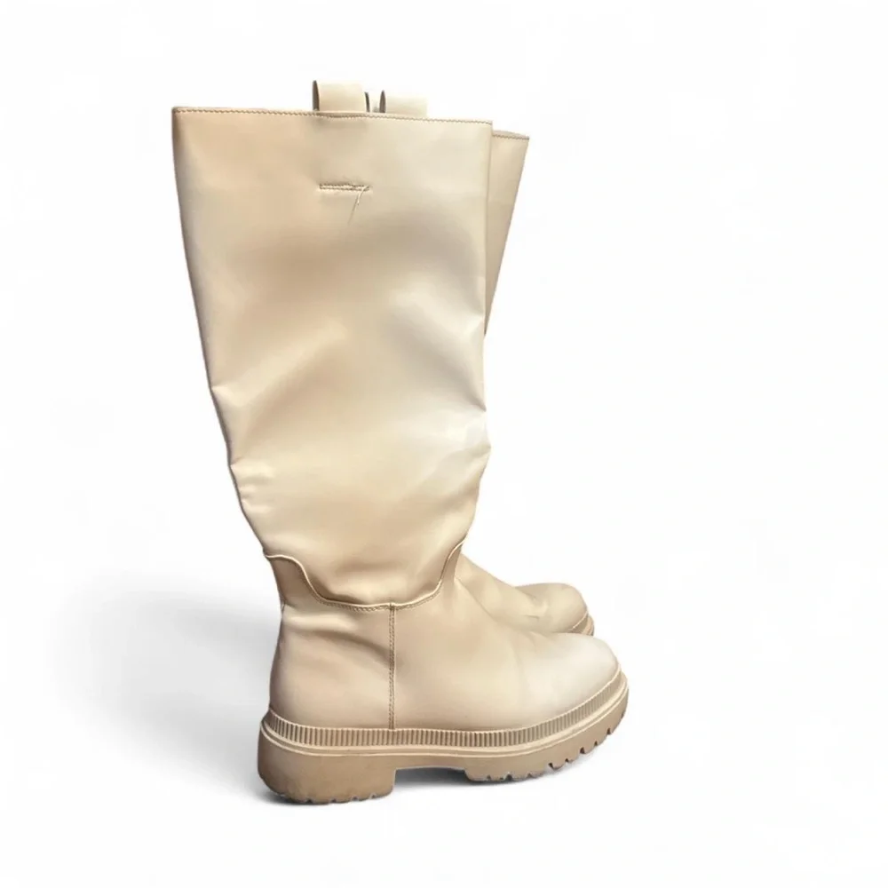 Elegant Cream Knee-High Women's Boots Size 41 - Picture 5 of 8